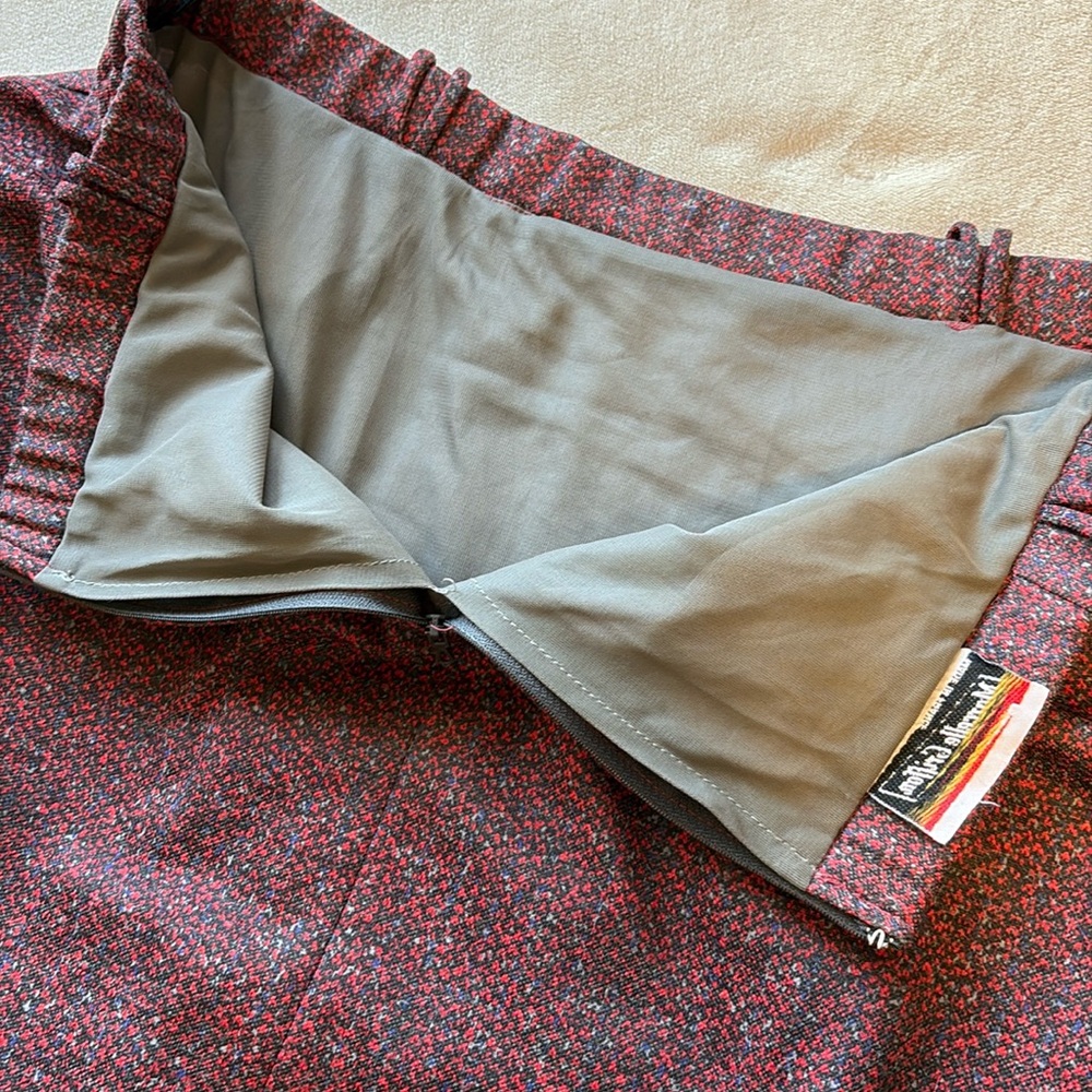 French Vintage Marcelle Griffon Made in France Calf Length Skirt 31” Waist - Picture 9 of 11